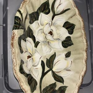 Tabletops Lifestyles Southern Magnolia Vase Green White 12”Hx7.5”Lx7.5”Wx6.5”